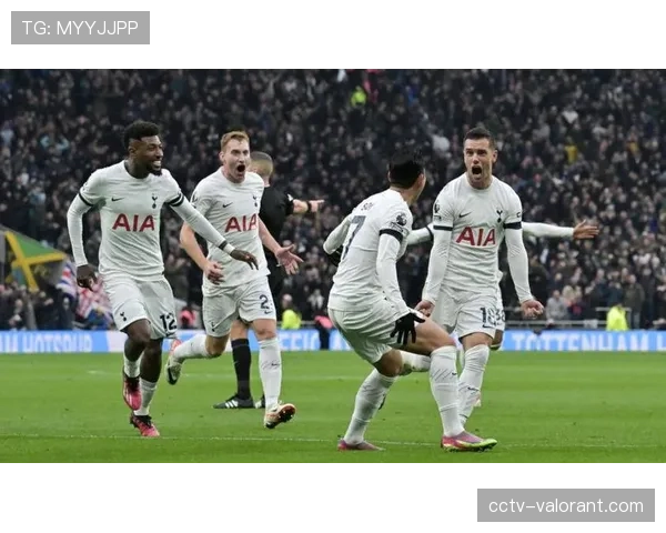 水晶宫1-1逼平布伦特福德，埃泽世界波扳平比分